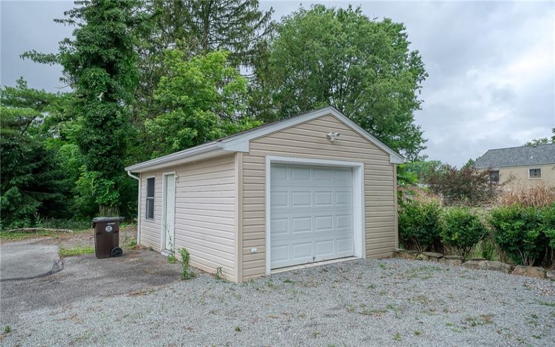 3180 Pinecrest ct, Murrysville, 15668, 3 Bedrooms Bedrooms, ,3 BathroomsBathrooms,Lease,For Sale,Pinecrest ct,1698983