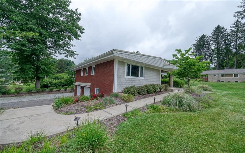 3180 Pinecrest ct, Murrysville, 15668, 3 Bedrooms Bedrooms, ,3 BathroomsBathrooms,Lease,For Sale,Pinecrest ct,1698983