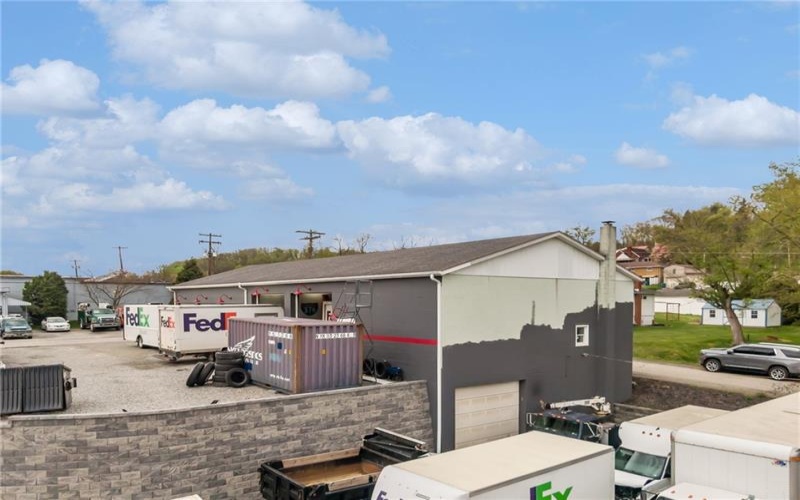 700 Roosevelt St, Youngwood, 15697, ,Commercial-industrial-business,For Sale,Roosevelt St,1698993