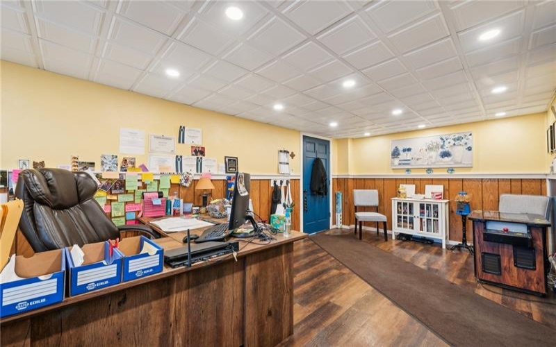 700 Roosevelt St, Youngwood, 15697, ,Commercial-industrial-business,For Sale,Roosevelt St,1698993