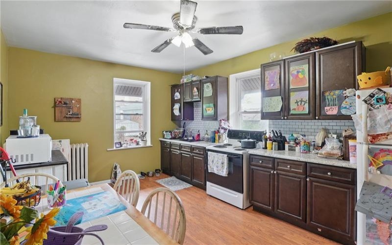 260-262 Freeport Rd, New Kensington, 15068, ,Multi-unit,For Sale,Freeport Rd,1699008