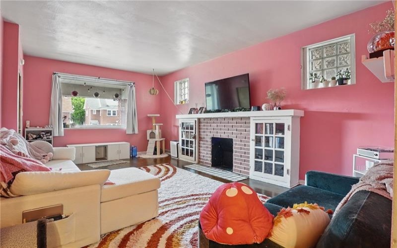 260-262 Freeport Rd, New Kensington, 15068, ,Multi-unit,For Sale,Freeport Rd,1699008