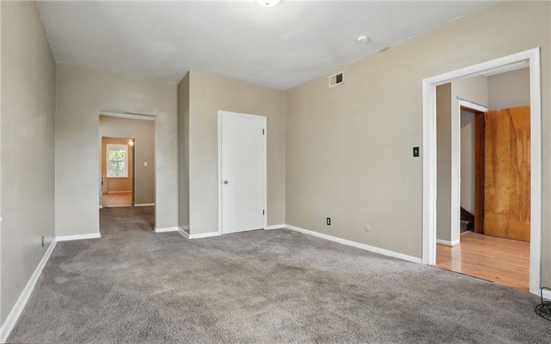 260-262 Freeport Rd, New Kensington, 15068, ,Multi-unit,For Sale,Freeport Rd,1699008