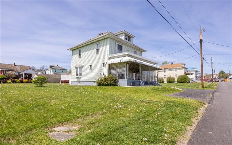 14 Cedar St, Masontown, 15461, 3 Bedrooms Bedrooms, ,2 BathroomsBathrooms,Residential,For Sale,Cedar St,1698696