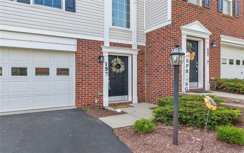 15 Abbeywood Lane, Canonsburg, 15317, 3 Bedrooms Bedrooms, 8 Rooms Rooms,2.1 BathroomsBathrooms,Residential,For Sale,Abbeywood Lane,1698901