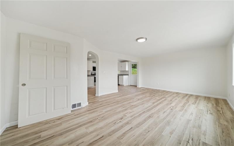 1460 Guffey Rd, Irwin, 15642, 3 Bedrooms Bedrooms, ,1.1 BathroomsBathrooms,Residential,For Sale,Guffey Rd,1698944