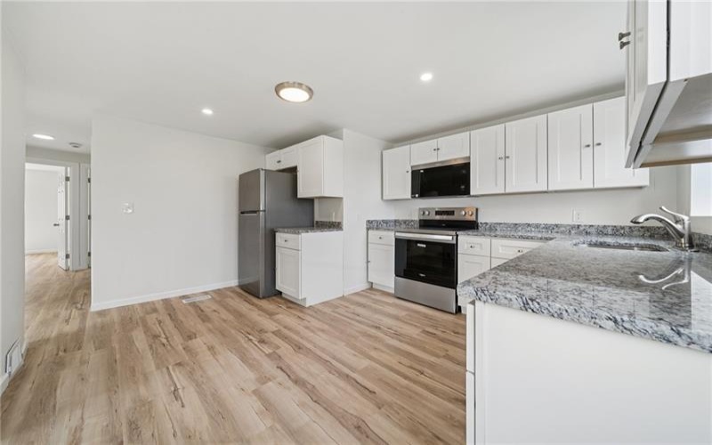 1460 Guffey Rd, Irwin, 15642, 3 Bedrooms Bedrooms, ,1.1 BathroomsBathrooms,Residential,For Sale,Guffey Rd,1698944