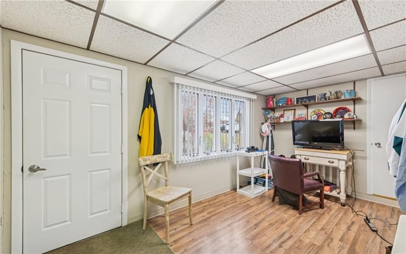 401 Pellis Road, Greensburg, 15601, 3 Bedrooms Bedrooms, 7 Rooms Rooms,2.2 BathroomsBathrooms,Residential,For Sale,Pellis Road,1699077