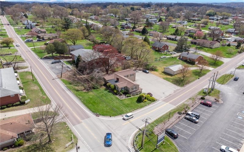 401 Pellis Road, Greensburg, 15601, 3 Bedrooms Bedrooms, 7 Rooms Rooms,2.2 BathroomsBathrooms,Residential,For Sale,Pellis Road,1699077