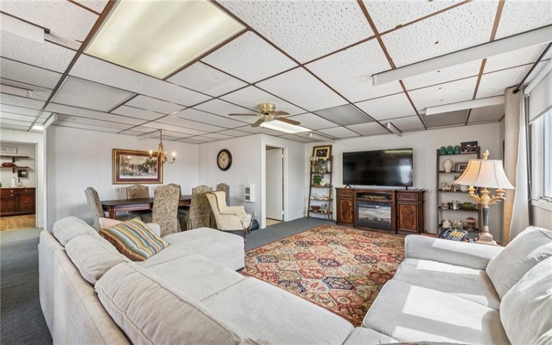 401 Pellis Road, Greensburg, 15601, 3 Bedrooms Bedrooms, 7 Rooms Rooms,2.2 BathroomsBathrooms,Residential,For Sale,Pellis Road,1699077