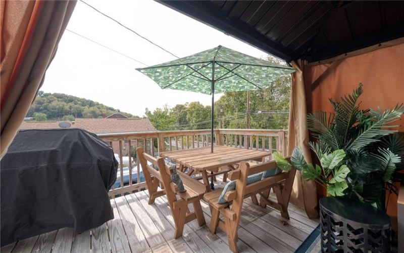 22 Cross Creek Rd, Avella, 15312, 2 Bedrooms Bedrooms, 7 Rooms Rooms,2 BathroomsBathrooms,Residential,For Sale,Cross Creek Rd,1671576