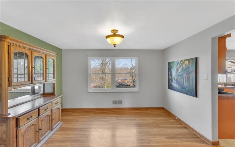 27 Buena Vista Drive, Murrysville, 15626, 4 Bedrooms Bedrooms, 10 Rooms Rooms,2.1 BathroomsBathrooms,Residential,For Sale,Buena Vista Drive,1690352