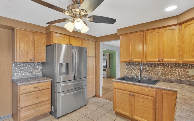 27 Buena Vista Drive, Murrysville, 15626, 4 Bedrooms Bedrooms, 10 Rooms Rooms,2.1 BathroomsBathrooms,Residential,For Sale,Buena Vista Drive,1690352