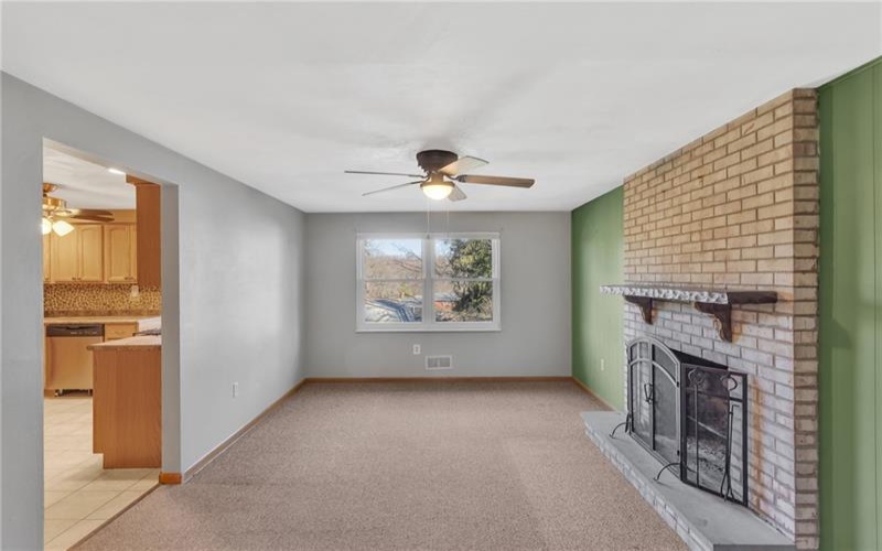 27 Buena Vista Drive, Murrysville, 15626, 4 Bedrooms Bedrooms, 10 Rooms Rooms,2.1 BathroomsBathrooms,Residential,For Sale,Buena Vista Drive,1690352