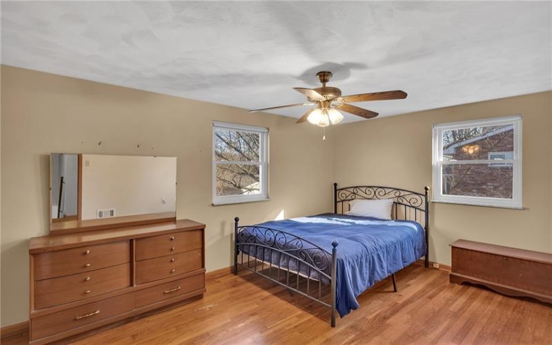 27 Buena Vista Drive, Murrysville, 15626, 4 Bedrooms Bedrooms, 10 Rooms Rooms,2.1 BathroomsBathrooms,Residential,For Sale,Buena Vista Drive,1690352