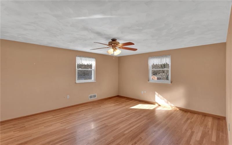 27 Buena Vista Drive, Murrysville, 15626, 4 Bedrooms Bedrooms, 10 Rooms Rooms,2.1 BathroomsBathrooms,Residential,For Sale,Buena Vista Drive,1690352