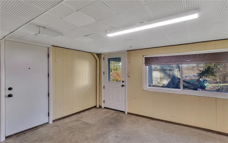 27 Buena Vista Drive, Murrysville, 15626, 4 Bedrooms Bedrooms, 10 Rooms Rooms,2.1 BathroomsBathrooms,Residential,For Sale,Buena Vista Drive,1690352
