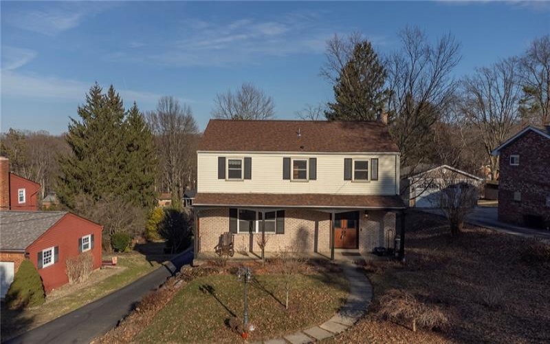 27 Buena Vista Drive, Murrysville, 15626, 4 Bedrooms Bedrooms, 10 Rooms Rooms,2.1 BathroomsBathrooms,Residential,For Sale,Buena Vista Drive,1690352