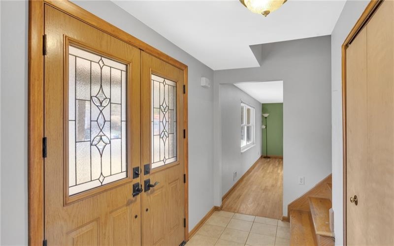 27 Buena Vista Drive, Murrysville, 15626, 4 Bedrooms Bedrooms, 10 Rooms Rooms,2.1 BathroomsBathrooms,Residential,For Sale,Buena Vista Drive,1690352