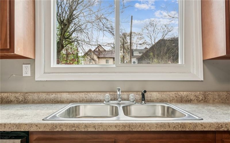 544 4th Ave, New Kensington, 15068, 3 Bedrooms Bedrooms, 6 Rooms Rooms,1.1 BathroomsBathrooms,Residential,For Sale,4th Ave,1698511