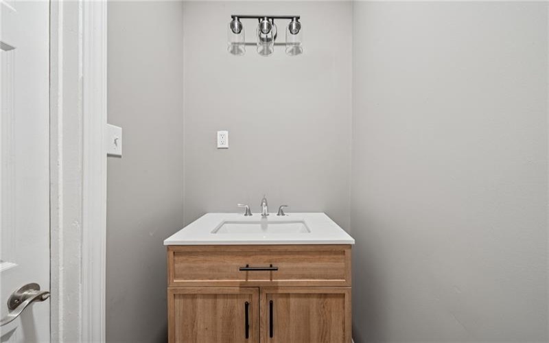 544 4th Ave, New Kensington, 15068, 3 Bedrooms Bedrooms, 6 Rooms Rooms,1.1 BathroomsBathrooms,Residential,For Sale,4th Ave,1698511