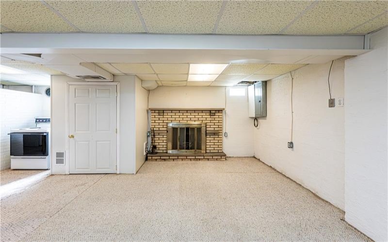 1017 Scott Ave, Jeannette, 15644, 3 Bedrooms Bedrooms, 8 Rooms Rooms,2 BathroomsBathrooms,Residential,For Sale,Scott Ave,1698728