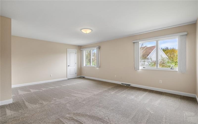 127 Bridle Trl, Venetia, 15367, 4 Bedrooms Bedrooms, 11 Rooms Rooms,4.1 BathroomsBathrooms,Residential,For Sale,Bridle Trl,1698828