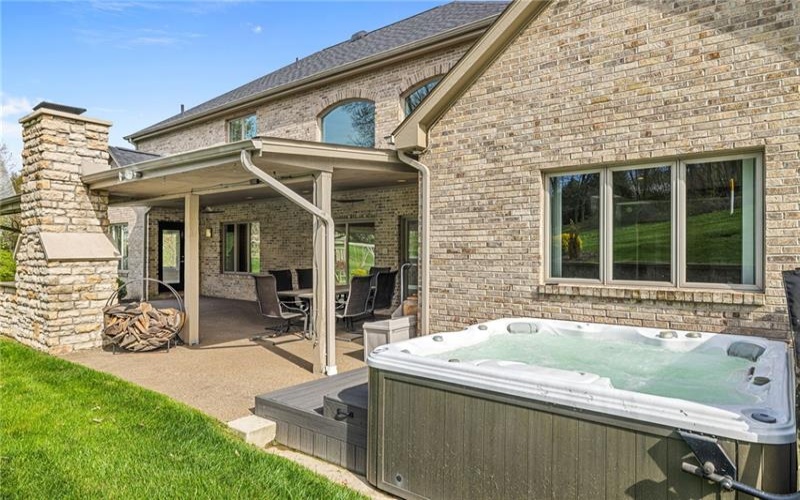 127 Bridle Trl, Venetia, 15367, 4 Bedrooms Bedrooms, 11 Rooms Rooms,4.1 BathroomsBathrooms,Residential,For Sale,Bridle Trl,1698828