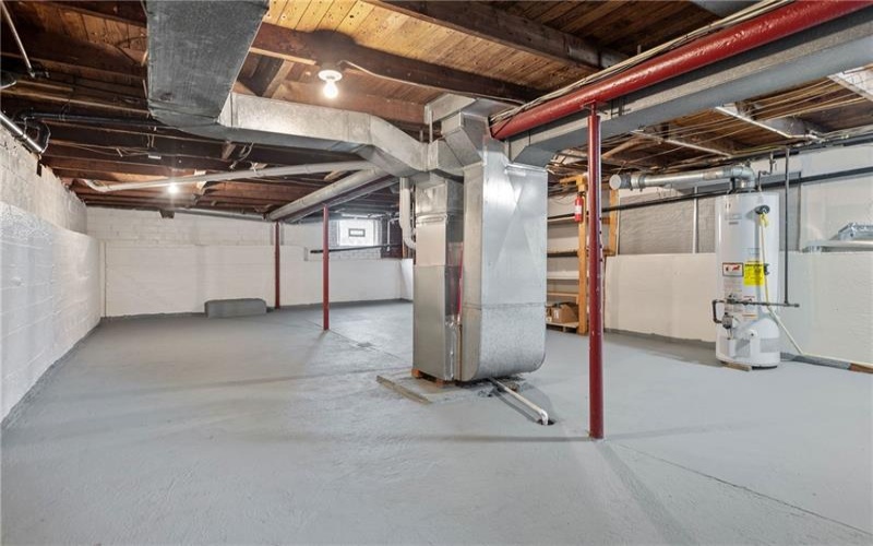 2425 Park Ave, Washington, 15301, 3 Bedrooms Bedrooms, 9 Rooms Rooms,1.1 BathroomsBathrooms,Residential,For Sale,Park Ave,1698963