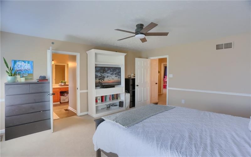 218 Fieldbrook Dr., Canonsburg, 15317, 3 Bedrooms Bedrooms, 8 Rooms Rooms,2.1 BathroomsBathrooms,Residential,For Sale,Fieldbrook Dr.,1699032