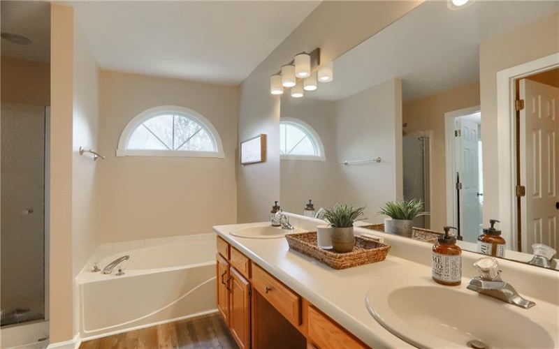218 Fieldbrook Dr., Canonsburg, 15317, 3 Bedrooms Bedrooms, 8 Rooms Rooms,2.1 BathroomsBathrooms,Residential,For Sale,Fieldbrook Dr.,1699032