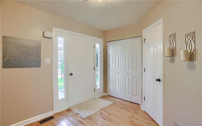 218 Fieldbrook Dr., Canonsburg, 15317, 3 Bedrooms Bedrooms, 8 Rooms Rooms,2.1 BathroomsBathrooms,Residential,For Sale,Fieldbrook Dr.,1699032