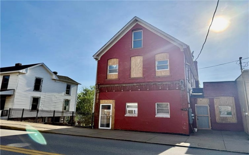 242/244 Brown St, Everson, 15631, ,Multi-unit,For Sale,Brown St,1699110