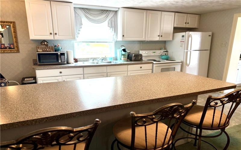 85 THOMPSON AVENUE EXT., Donora, 15033, 2 Bedrooms Bedrooms, 8 Rooms Rooms,1.1 BathroomsBathrooms,Residential,For Sale,THOMPSON AVENUE EXT.,1699140