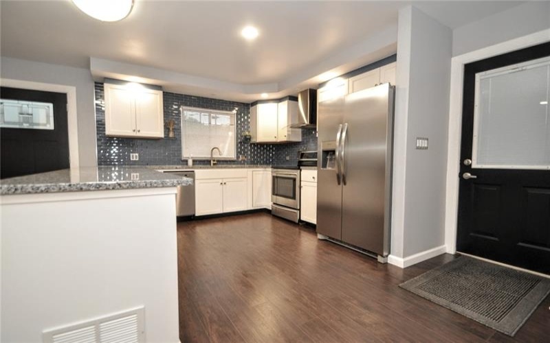 221 4th Ave, Monongahela, 15063, 3 Bedrooms Bedrooms, 7 Rooms Rooms,2 BathroomsBathrooms,Residential,For Sale,4th Ave,1699143