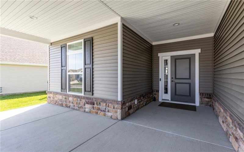 1005 Man O War Ct, Washington, 15301, 3 Bedrooms Bedrooms, 9 Rooms Rooms,3 BathroomsBathrooms,Residential,For Sale,Man O War Ct,1699149