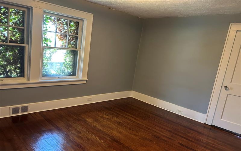 10 Frick Ave, Mount Pleasant, 15666, 4 Bedrooms Bedrooms, 9 Rooms Rooms,2.1 BathroomsBathrooms,Residential,For Sale,Frick Ave,1699166