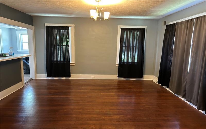 10 Frick Ave, Mount Pleasant, 15666, 4 Bedrooms Bedrooms, 9 Rooms Rooms,2.1 BathroomsBathrooms,Residential,For Sale,Frick Ave,1699166
