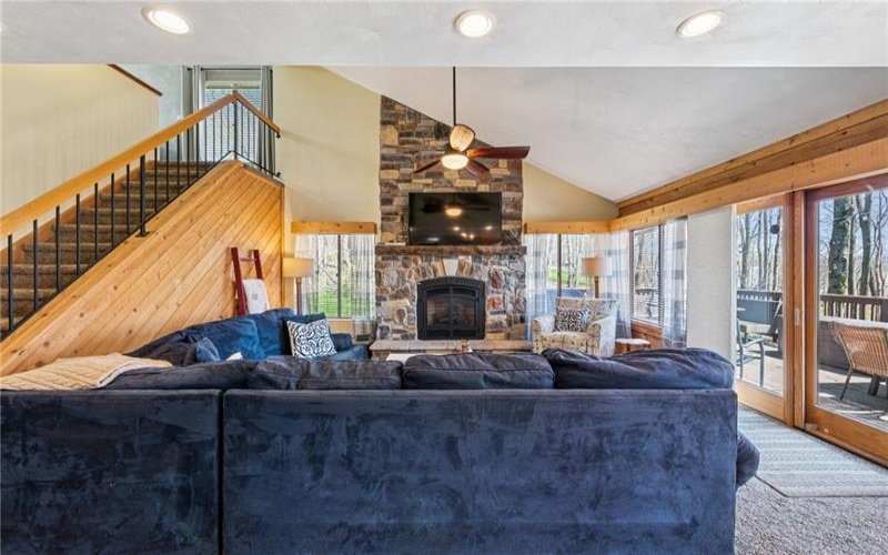 1944 South Ridge Way, Hidden Valley, 15502, 4 Bedrooms Bedrooms, 11 Rooms Rooms,4 BathroomsBathrooms,Residential,For Sale,South Ridge Way,1699174