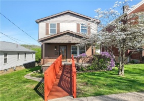 400 Michigan Ave, Jeannette, 15644, 3 Bedrooms Bedrooms, ,2.1 BathroomsBathrooms,Residential,For Sale,Michigan Ave,1699182