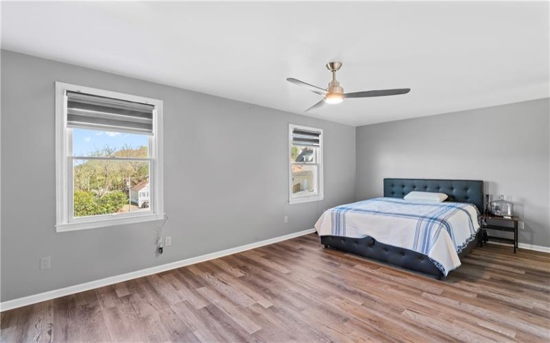 400 Michigan Ave, Jeannette, 15644, 3 Bedrooms Bedrooms, ,2.1 BathroomsBathrooms,Residential,For Sale,Michigan Ave,1699182