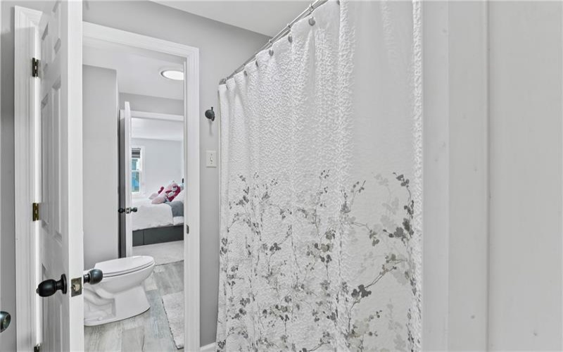 400 Michigan Ave, Jeannette, 15644, 3 Bedrooms Bedrooms, ,2.1 BathroomsBathrooms,Residential,For Sale,Michigan Ave,1699182