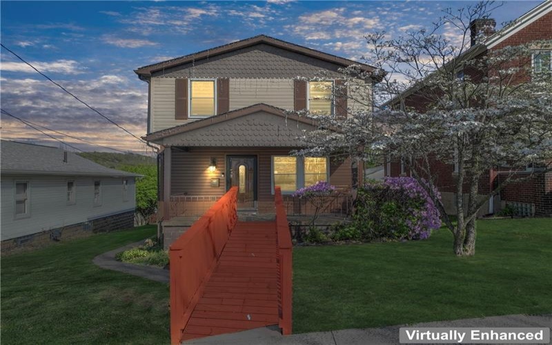 400 Michigan Ave, Jeannette, 15644, 3 Bedrooms Bedrooms, ,2.1 BathroomsBathrooms,Residential,For Sale,Michigan Ave,1699182