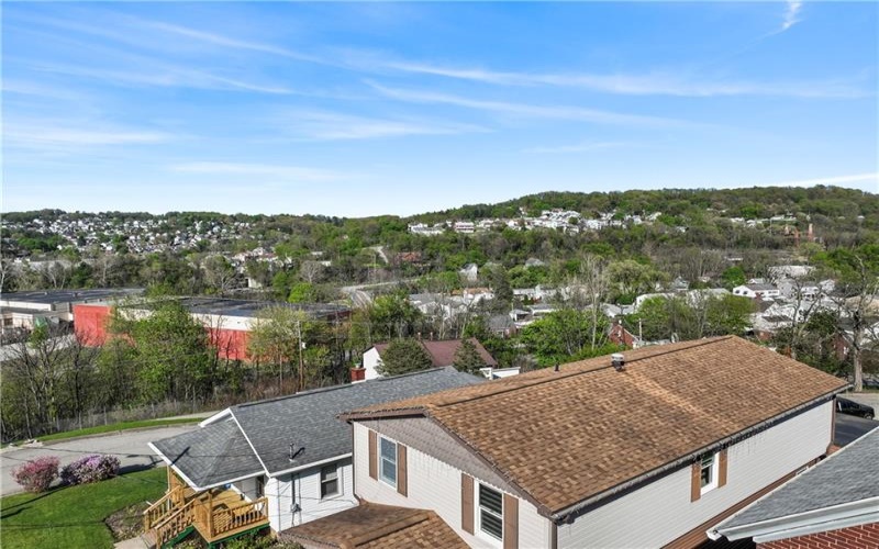 400 Michigan Ave, Jeannette, 15644, 3 Bedrooms Bedrooms, ,2.1 BathroomsBathrooms,Residential,For Sale,Michigan Ave,1699182