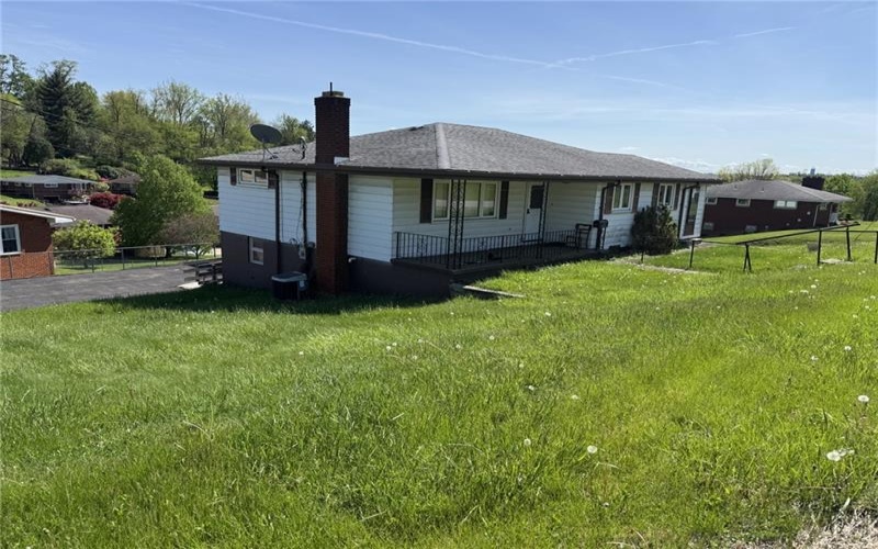 412 Helen Ave, Monessen, 15062, 3 Bedrooms Bedrooms, 6 Rooms Rooms,Residential,For Sale,Helen Ave,1699188