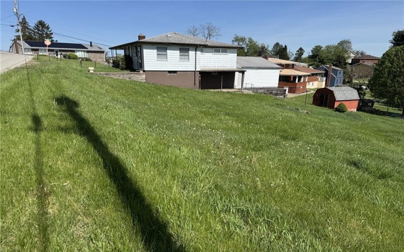 412 Helen Ave, Monessen, 15062, 3 Bedrooms Bedrooms, 6 Rooms Rooms,Residential,For Sale,Helen Ave,1699188