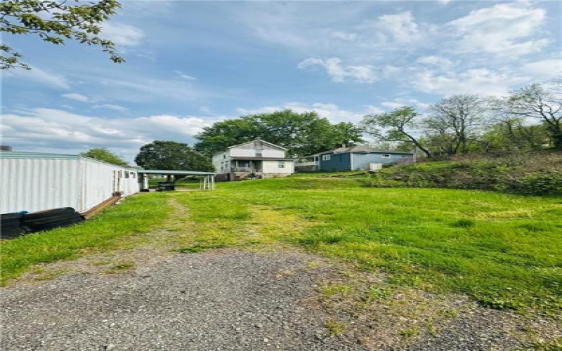 1013 Shutterly St, California, 15419, 2 Bedrooms Bedrooms, 4 Rooms Rooms,1 BathroomBathrooms,Residential,For Sale,Shutterly St,1699191