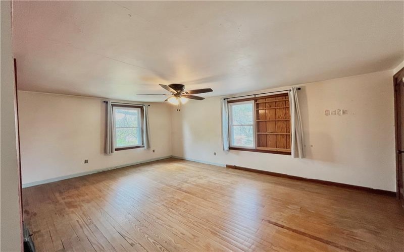 717 Euclid Ave, Greensburg, 15601, 2 Bedrooms Bedrooms, ,1 BathroomBathrooms,Residential,For Sale,Euclid Ave,1699206