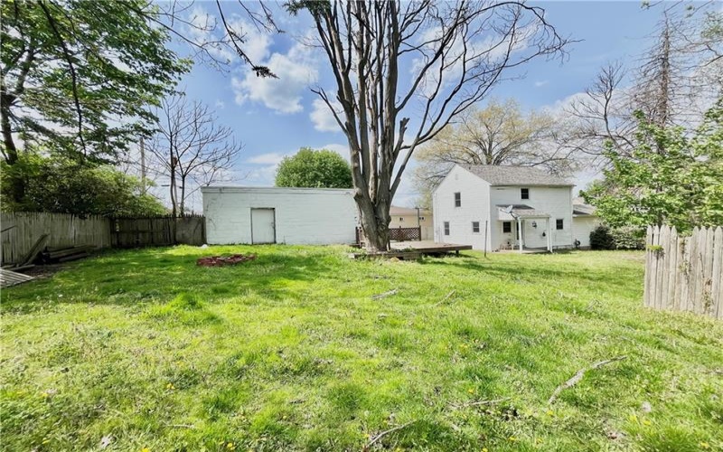 717 Euclid Ave, Greensburg, 15601, 2 Bedrooms Bedrooms, ,1 BathroomBathrooms,Residential,For Sale,Euclid Ave,1699206