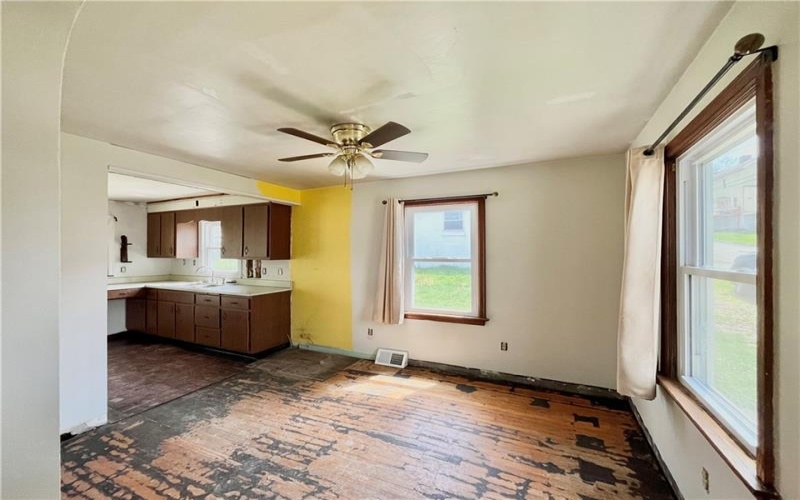 717 Euclid Ave, Greensburg, 15601, 2 Bedrooms Bedrooms, ,1 BathroomBathrooms,Residential,For Sale,Euclid Ave,1699206
